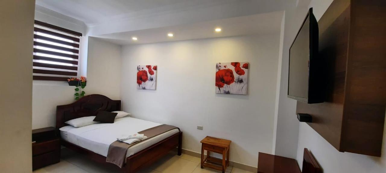 Hostal Perla Real Inn Guayaquil Exterior foto