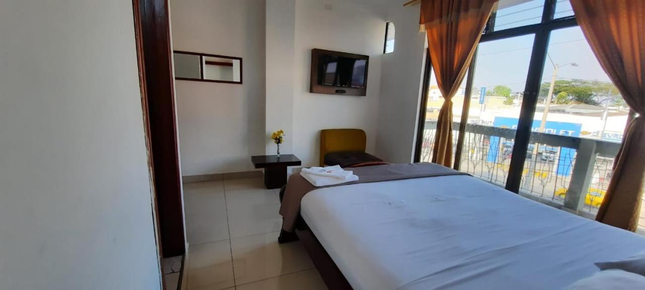 Hostal Perla Real Inn Guayaquil Exterior foto