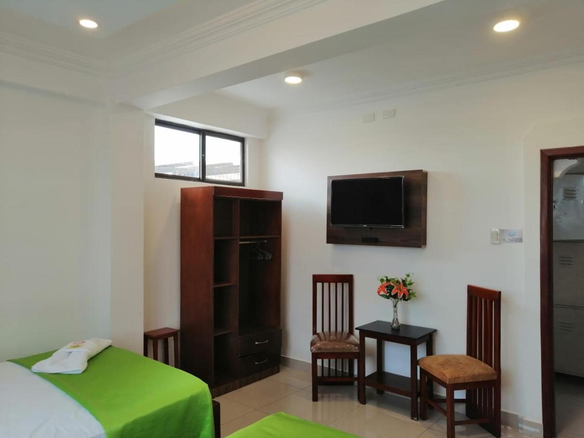 Hostal Perla Real Inn Guayaquil Exterior foto